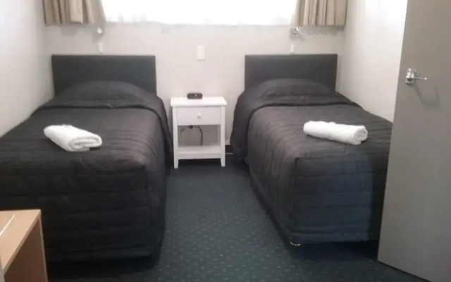 Amble Inn Motel - Masterton