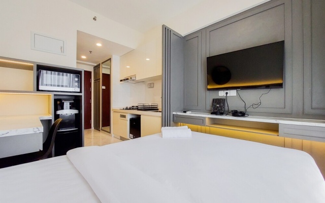 Studio Room With Simply Look At Sky House Bsd Near Aeon – Guest Rooms – Legok