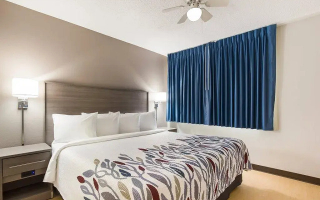 Red Roof Inn Lawrenceburg