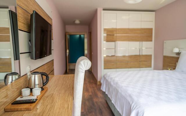 Tok Epi̇k Hotel
