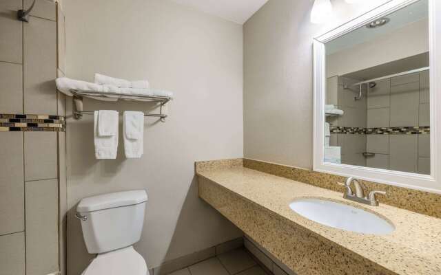 Days Inn by Wyndham Roswell