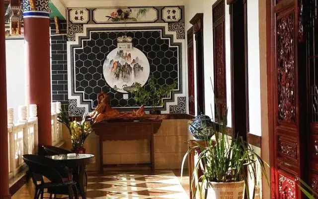 Siya Xiaozhu Hotel