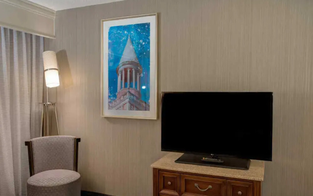 Courtyard Chapel Hill