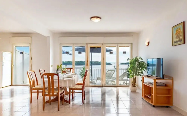 Awesome Home in Blato With Wifi and 2 Bedrooms