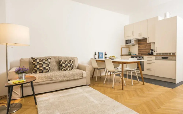 Garden Lounge Satzberg by Welcome2Vienna