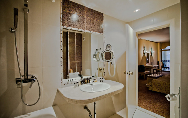 Imperial Palace Hotel & Spa