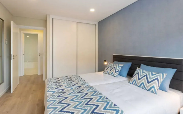 Apartment in Sdo Martinho do Porto