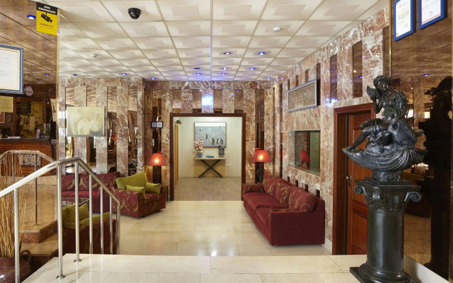 Apartamentos Jabega