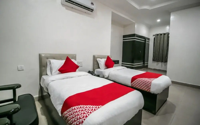 V V Pride by OYO Rooms