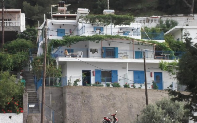 Panorama Studios & Apartments