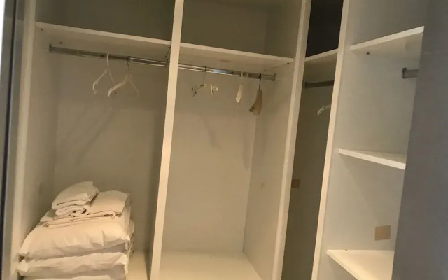 Finikoudes Luxury Apartments