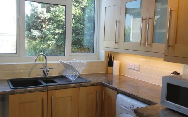 Filton House by Cliftonvalley Apartments