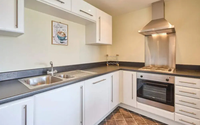 Host Stay Newport House Apartment