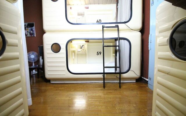 Capsule Hotel Shonan