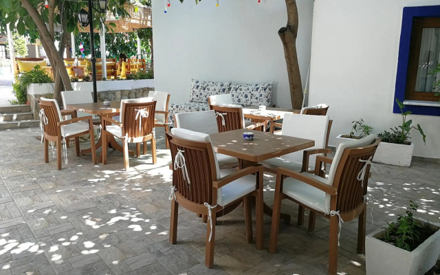 Oya Boutique Hotel & Suites