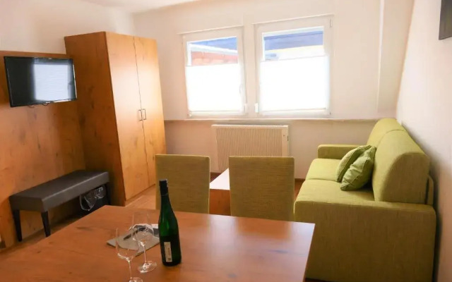 Ferienweingut SerwaziWein