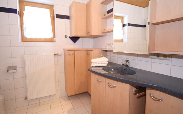 Charming Chalet in Hohentauern near Ski Lift