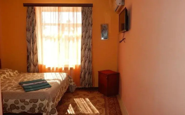 Dom Aleks Guest House