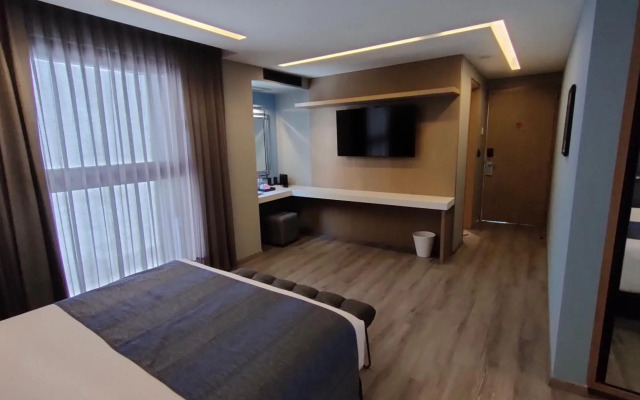 Alia Inn Boutique WTC