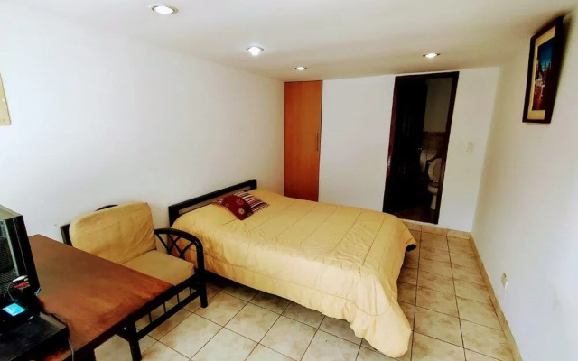 Galapagos Natural Life Hostel