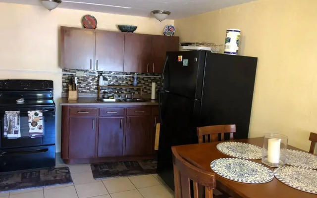 Coqui del Mar Guest House