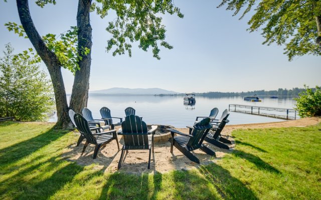 Lakefront Center Ossipee Home w/ Boat Dock!