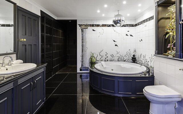 Stunning 5 Bed House in Willesden Green!