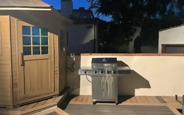 3Bd Beverly Hills Home