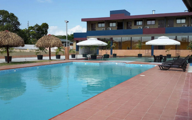Express Inn Coronado Hotel & Camping