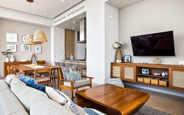 Panoramic Hot Tub Oceanview Luxury 4BR Penthouse