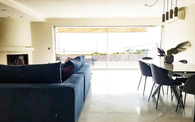 1, Kotzia str. & Poseidonos Avenue, Alimos