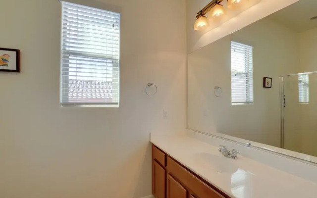 Tucson Home w/ Private Pool & Mountain Views!
