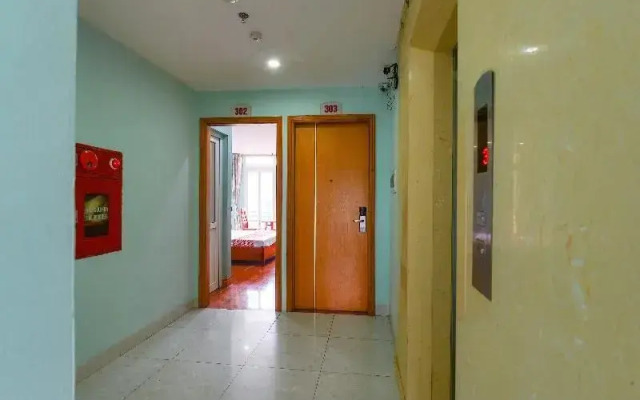 OYO 241 Hp Home Hotel