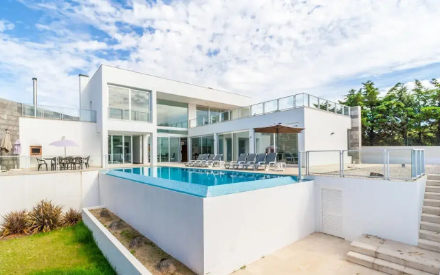 Villas2Go2 Evaristo