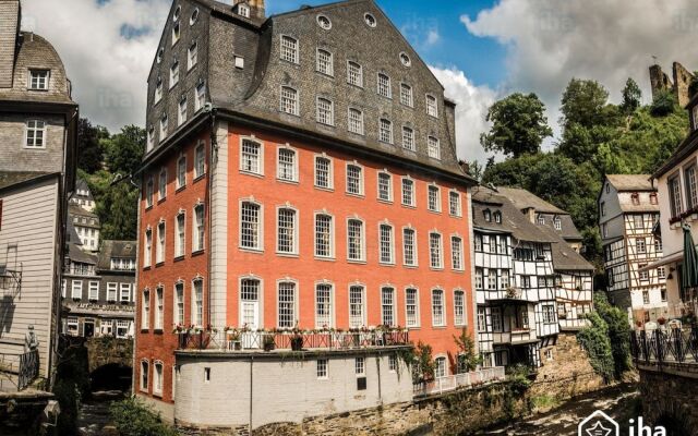 Gästehaus Burg Molbach