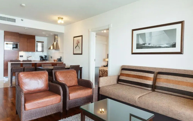 Sunborn Yacht Hotel