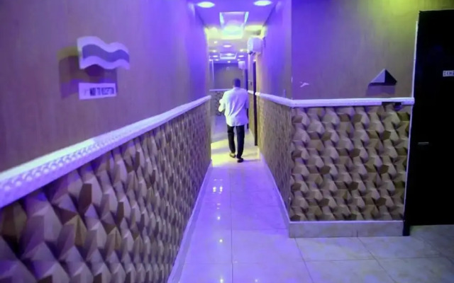 Global Signature Hotel