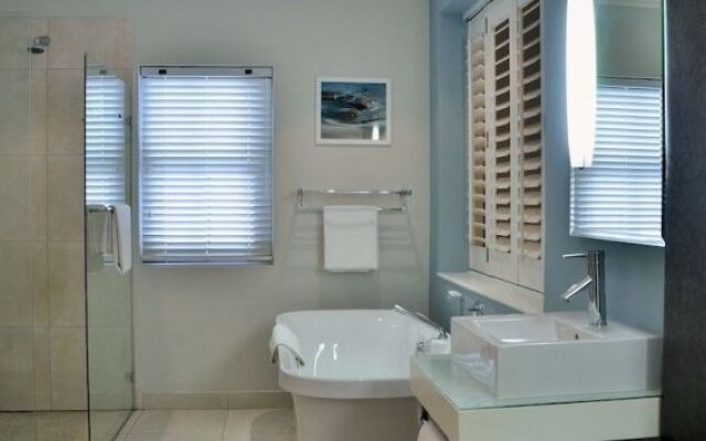 BON Hotel Shelley Point