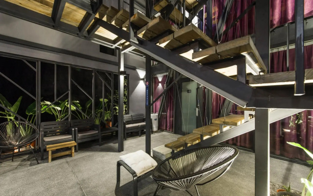 Top Sunlight Inn
