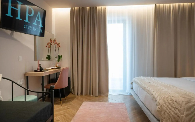 IRA Hotel