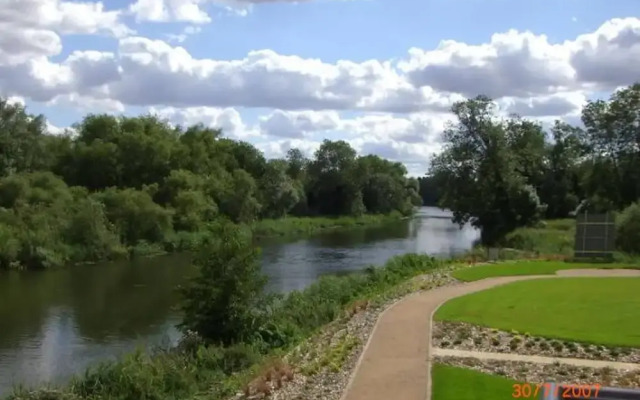 River-meadow View Apartment 27 Skipper Way