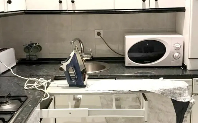 Studio in Burgos, With Wifi