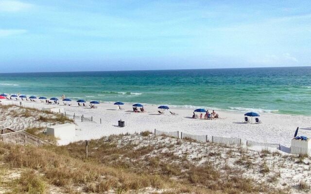 Dunes of Crystal Beach by Destin Getaways