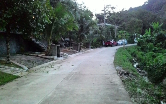 Phuchada Residence