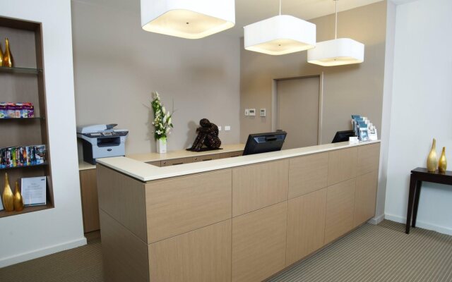 Quest Mawson Lakes
