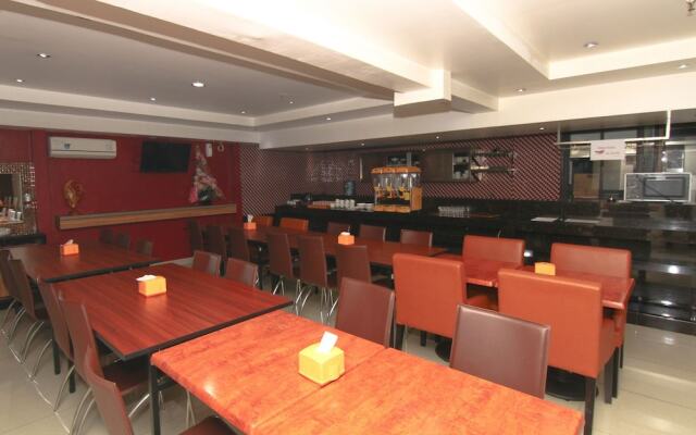 Airy Fatmawati Abdul Majid Jakarta