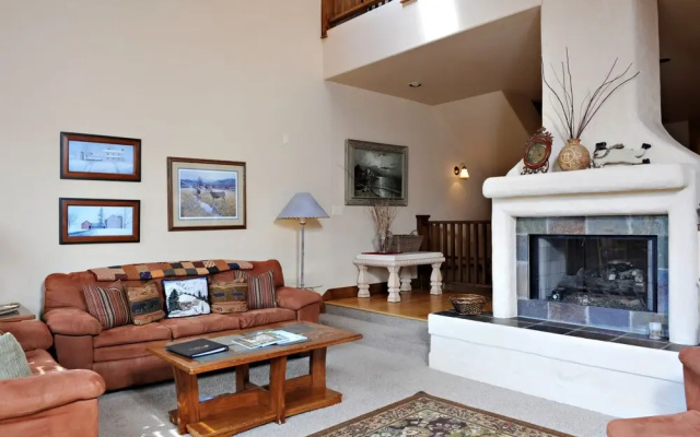 Harriman Townhome 5 - 3 Br Condo