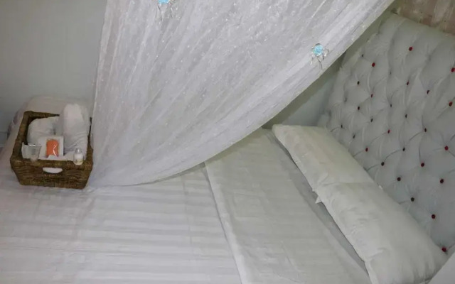 Sundown Hotels And Apartments Millimani