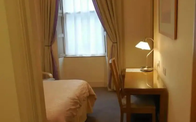 Pincerna Rooms