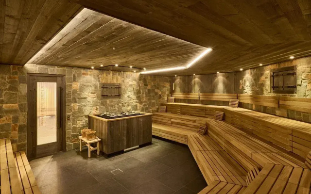 Apartment in Ischgl Overlooking the Mountains
